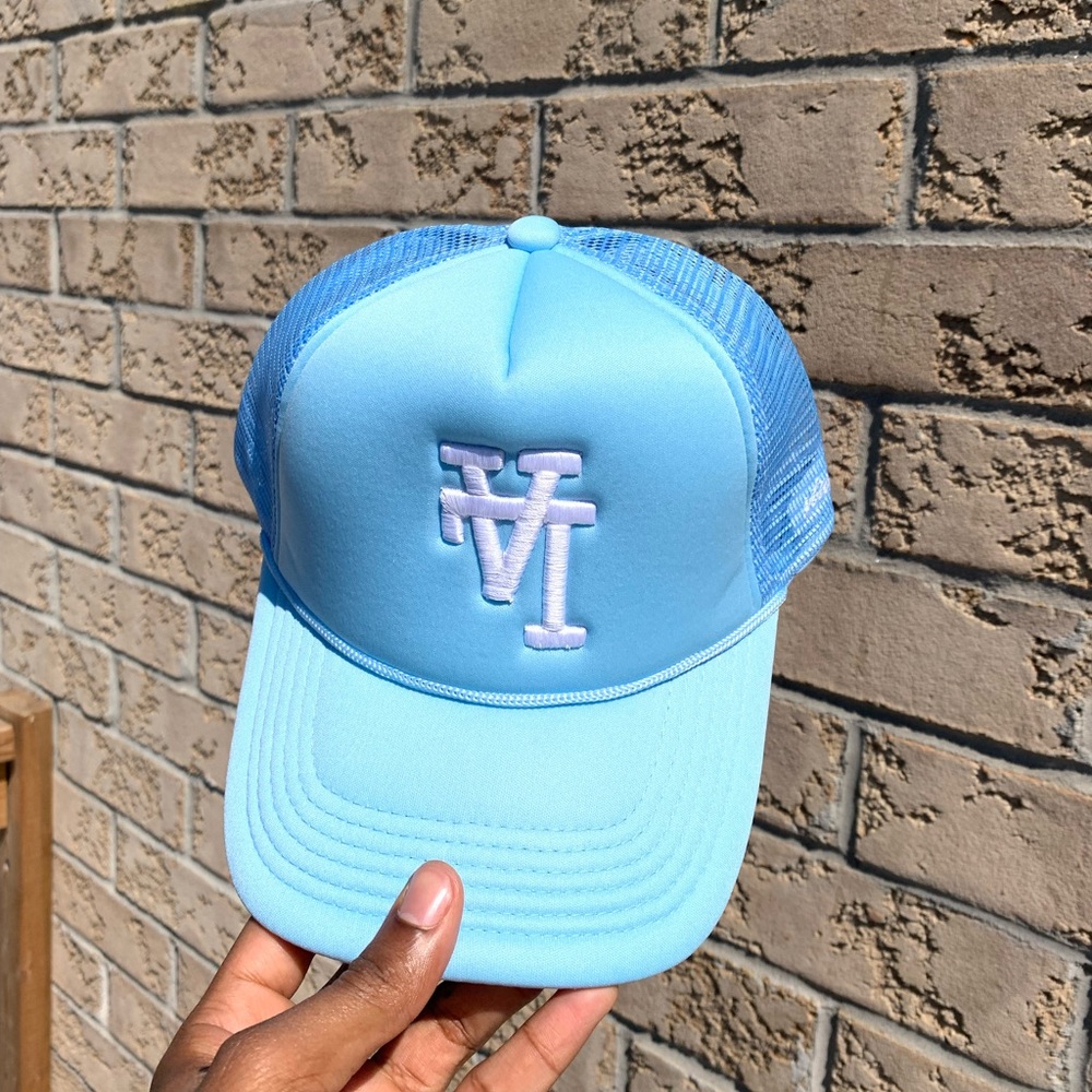 Ice Blue La trucker hat